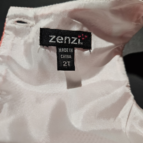 Zenzi Coral Polka-dot Petal Dress - Picture 8 of 9